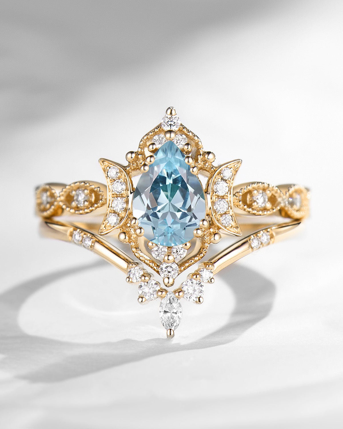 Crescent Moon | Pear Cut Natural Aquamarine Engagement Ring Sets 2pcs - Luna