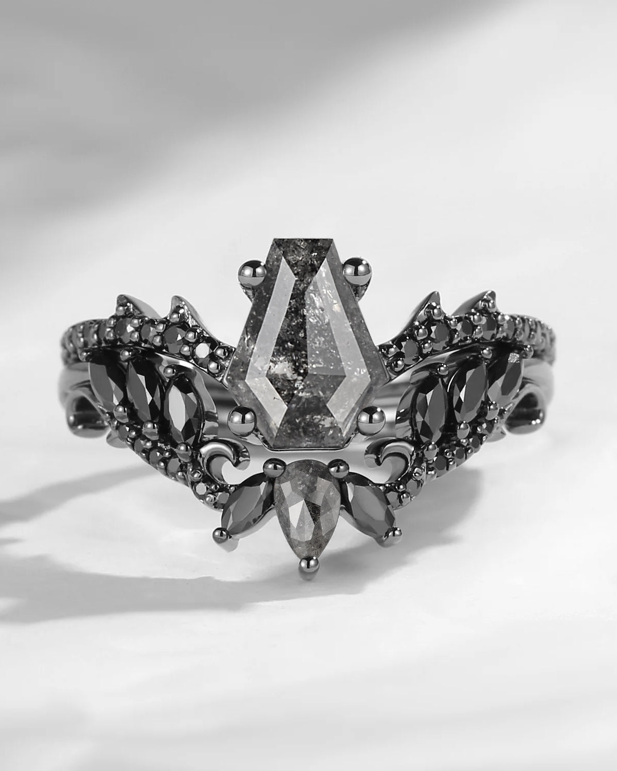 Gothic Style Coffin Salt And Pepper Diamond Vine And Thorns Engagement Ring 2pcs