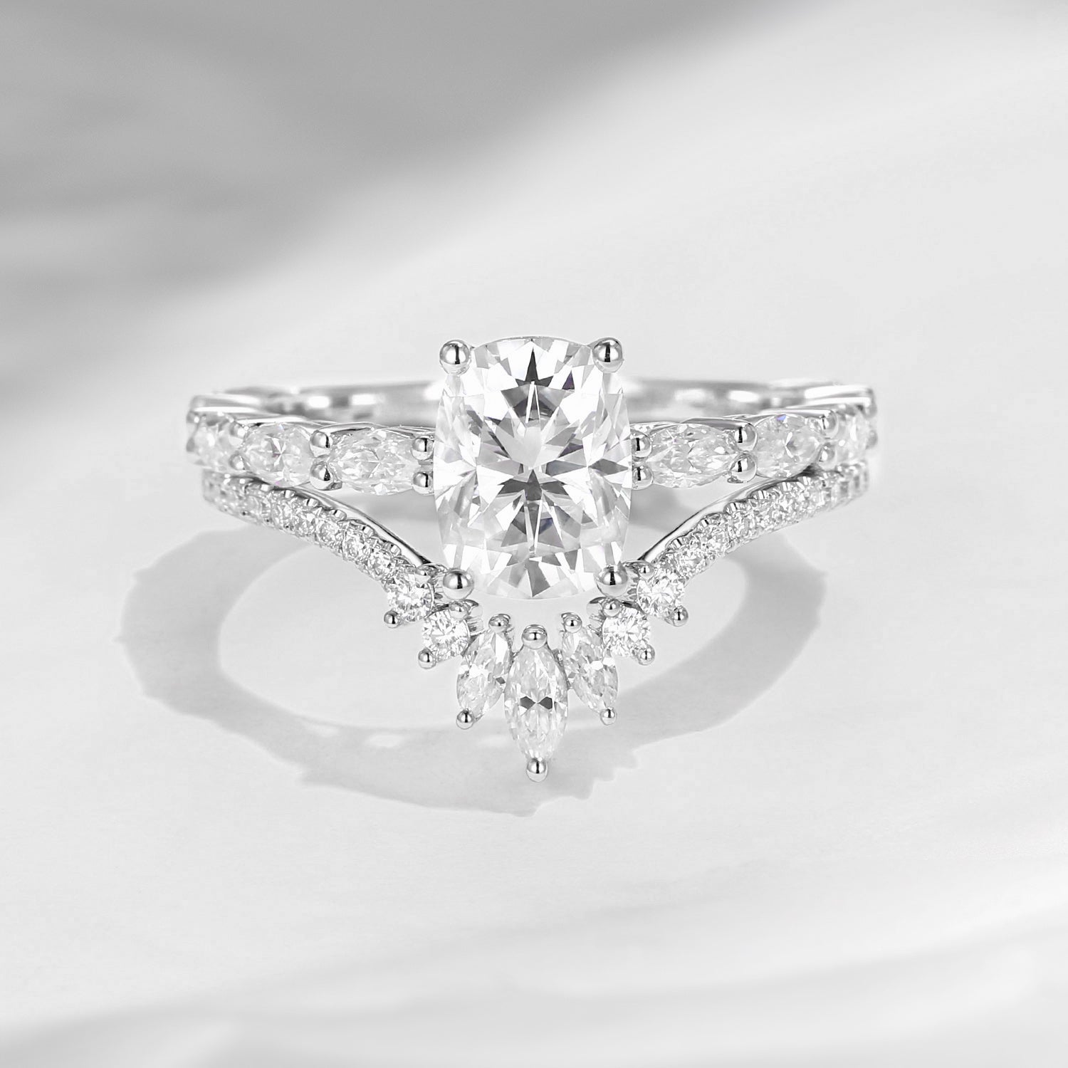 Cushion Cut Moissanite Classic Ring Set 2PCS