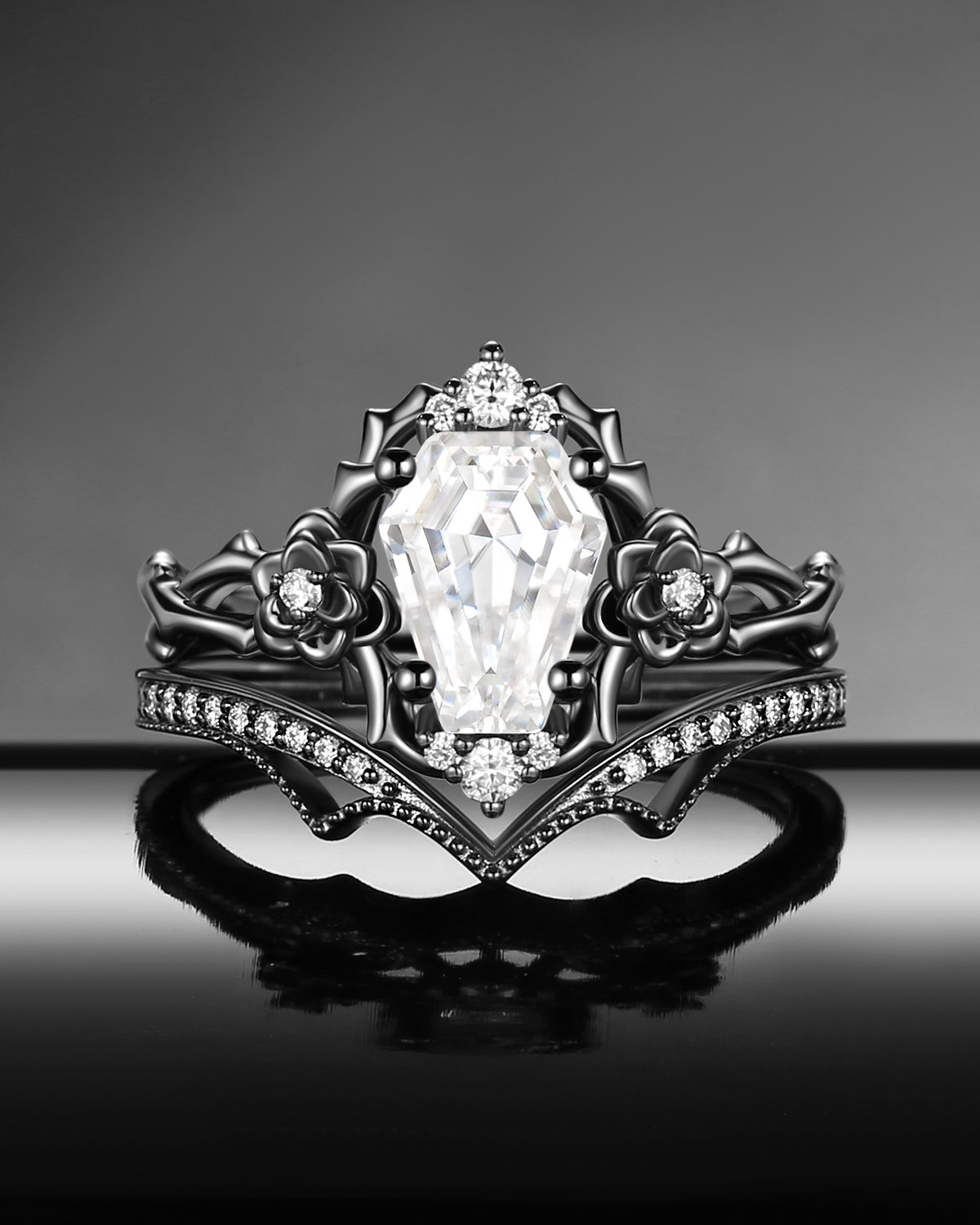 Garden Of Eden Nature Inspired ‘Thorns & Roses’ Gothic Coffin Cut Moissanite Black Gold Engagement Ring Set 2pcs