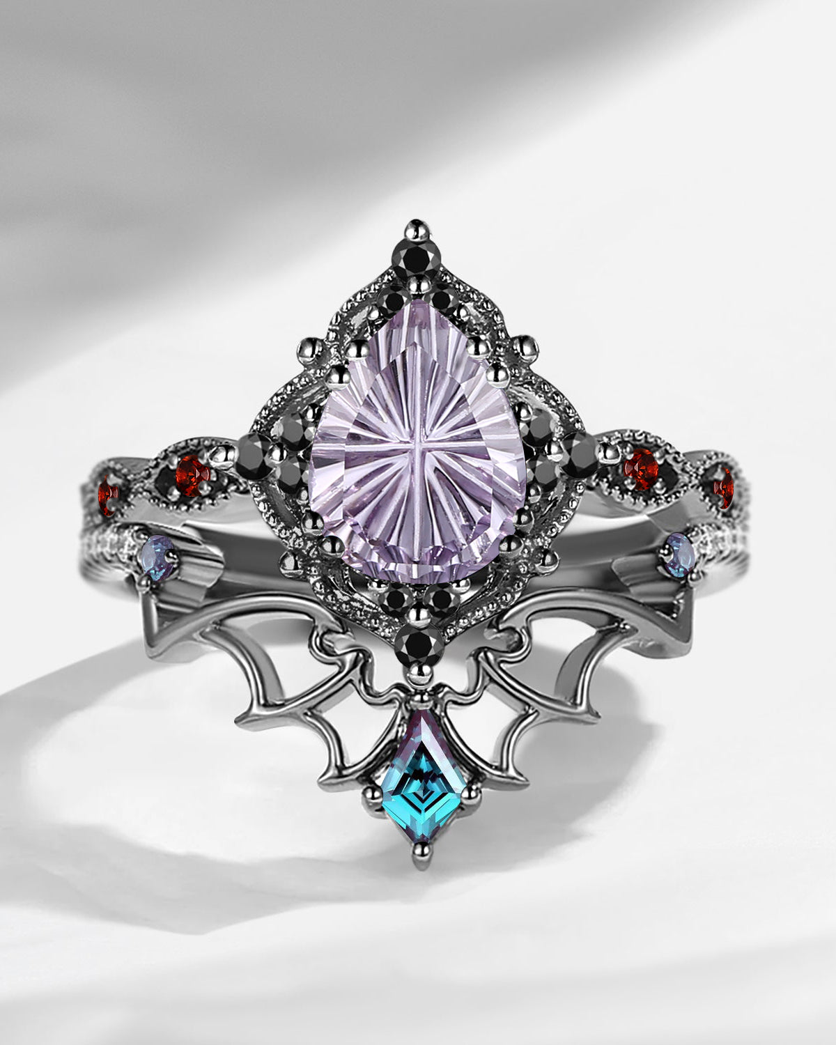 Gothic Fantasy Cut Pear Shaped Amethyst 'Dark Romance' Black Gold Engagement Ring Set 2pcs