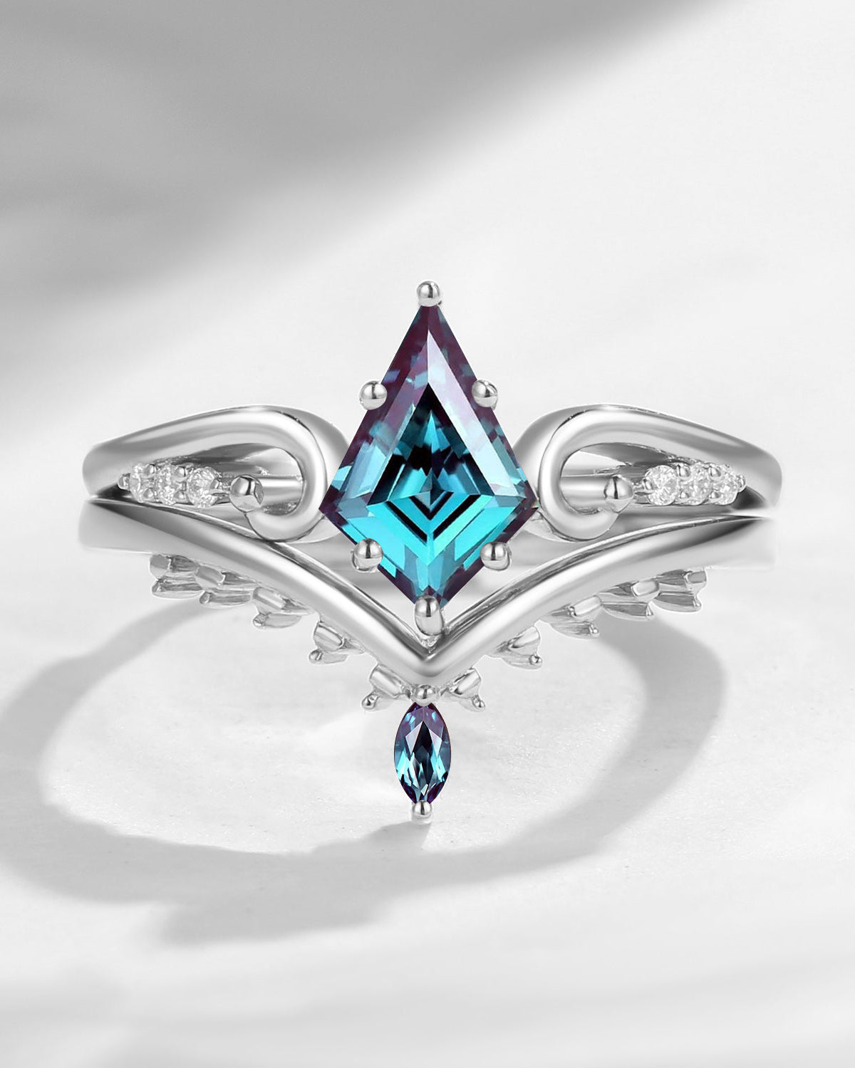 Art Deco Kite Cut Lab Alexandrite Ring Set 2pcs
