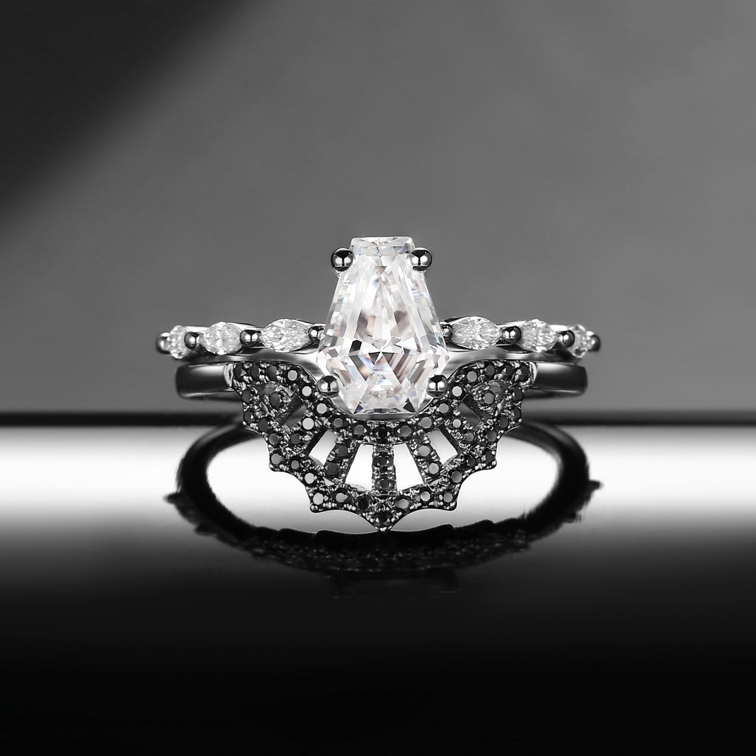 Coffin Spider Web Stackable Moissanite Black Gold Engagement Ring Set 2pcs