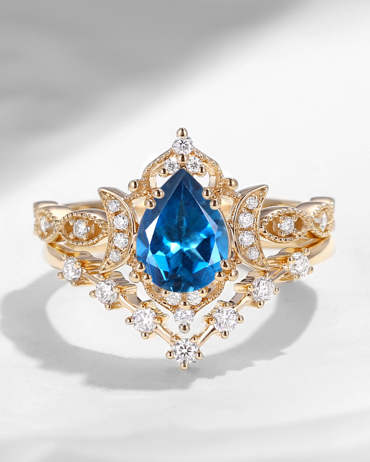 Crescent Moon | Pear Cut Blue Topaz Galaxy Engagement Ring Set 2PCS