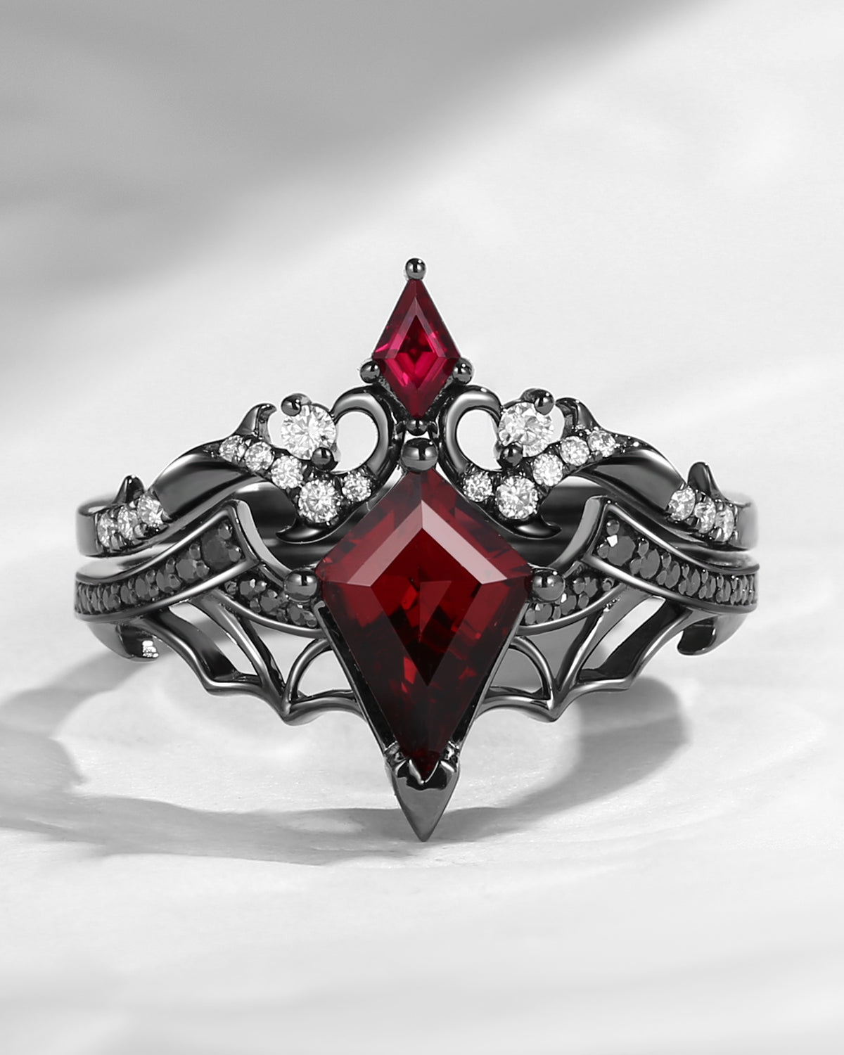 Kite Cut Garnet Bat Wing Inspired Thorns Engagement Ring Set 2pcs - Bat Ring