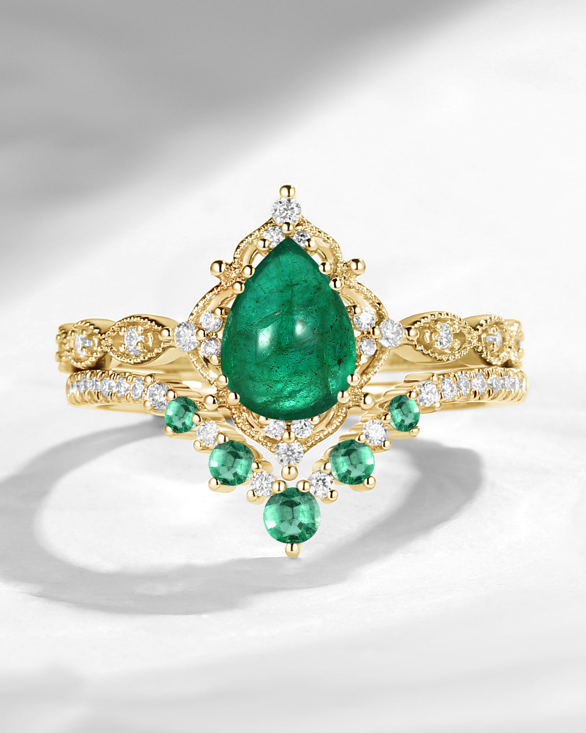 Antique Pear Cut Natural Emerald Engagement Ring 2pcs