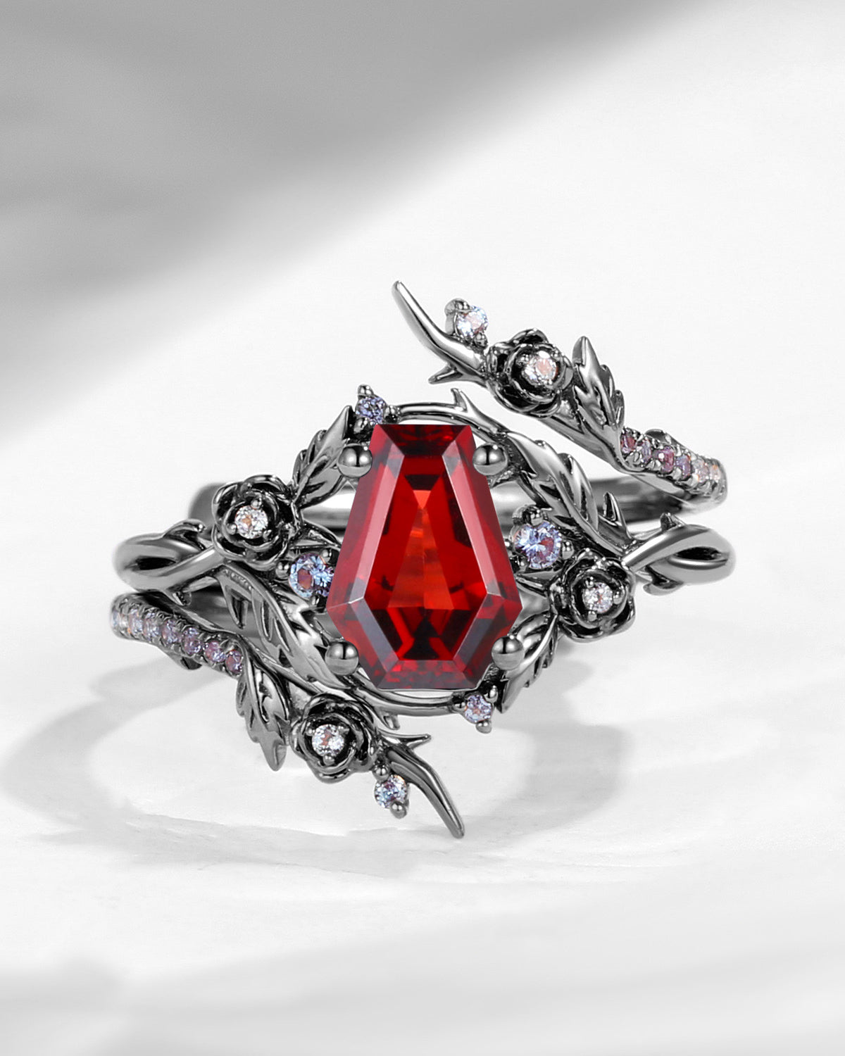 Nature Inspired Twist Coffin Cut Garnet Engagement Ring Set 2pcs