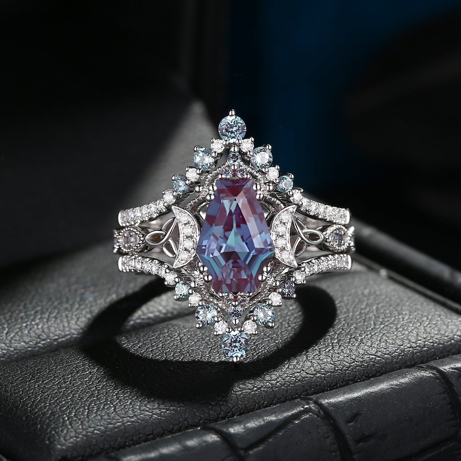 Crescent Moon | Unique Coffin Lab Alexandrite Celtic Infinity Engagement Ring Set 3pcs