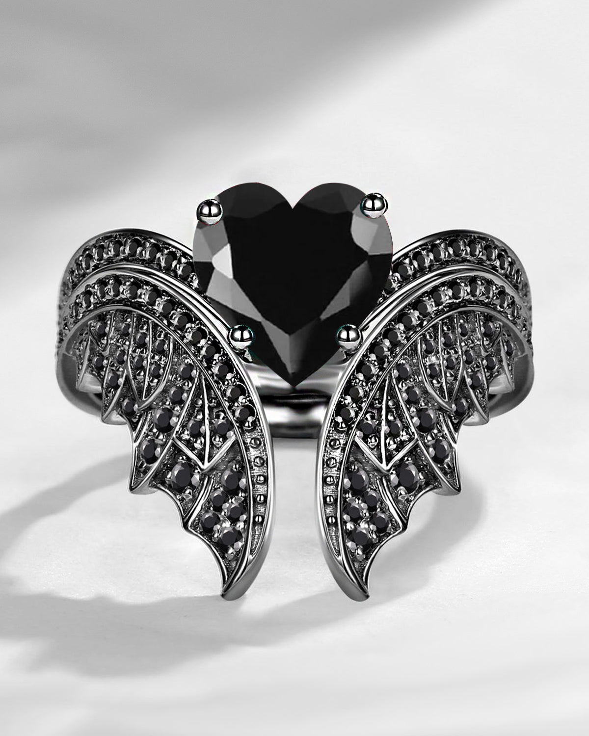 Heart Shaped Black Moissanite Black Gold Vintage Bridal Set 2pcs - Bat Ring