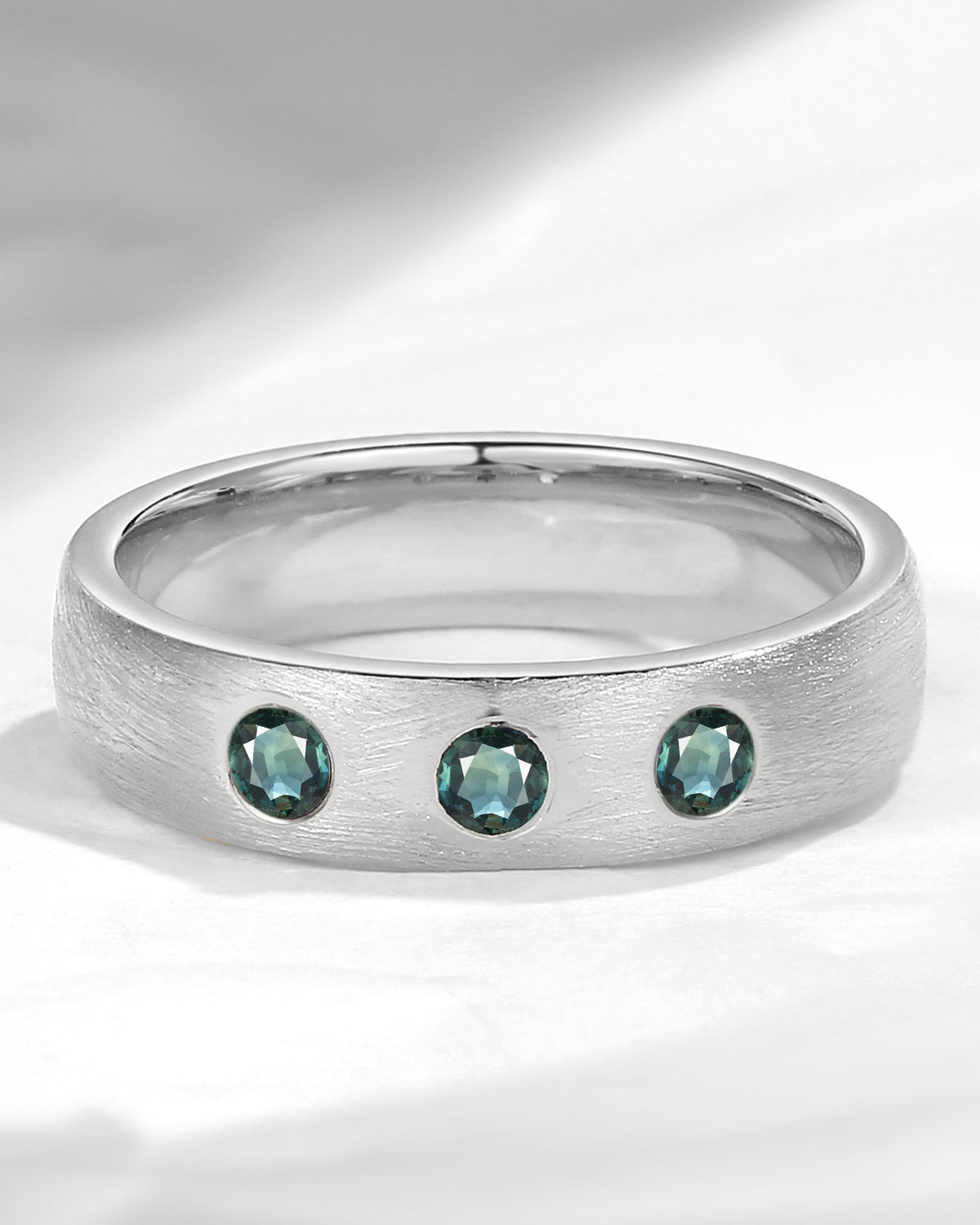 Round Natural Teal Sapphire Wedding Band Anniversary Rings For Men