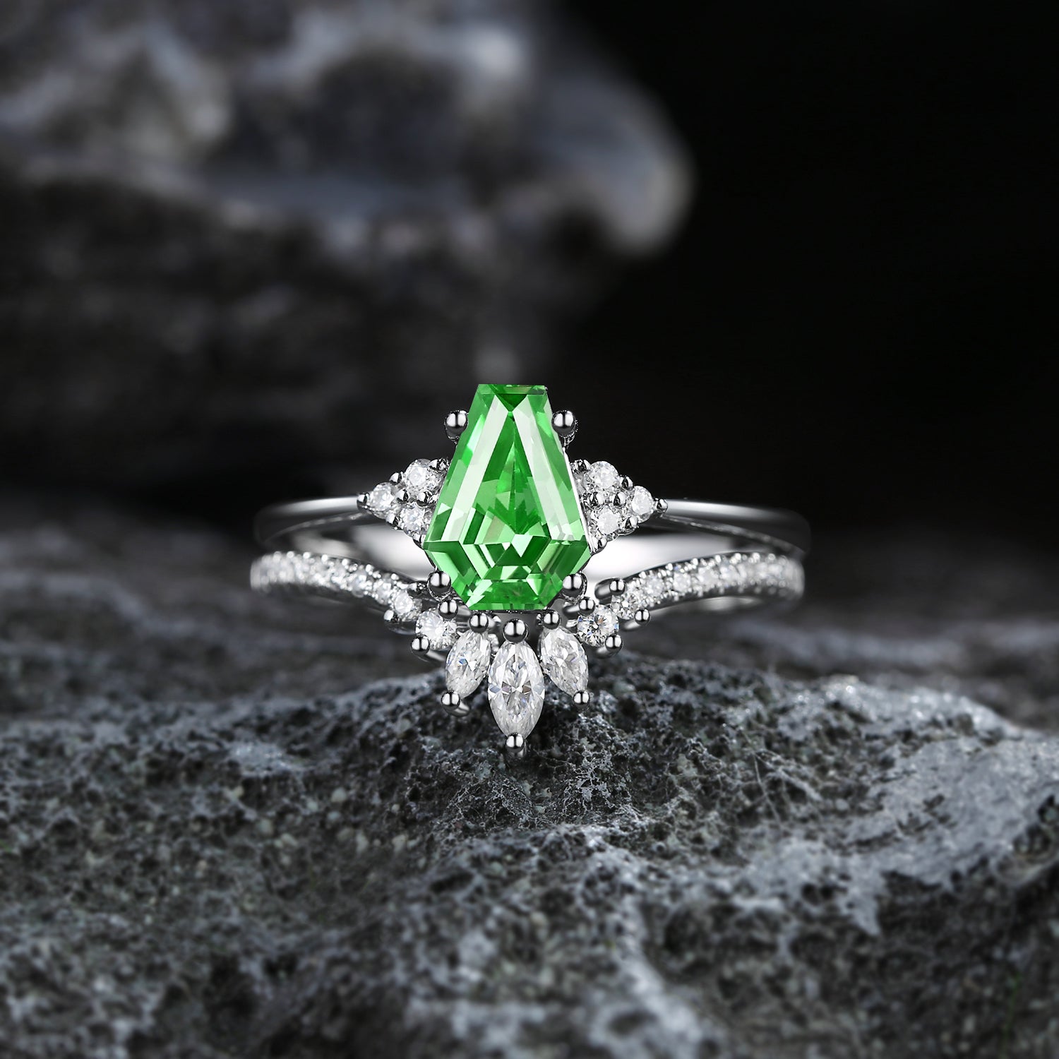 Classic Coffin Cut Lab Tsavorite Engagement Set 2pcs - White Dress
