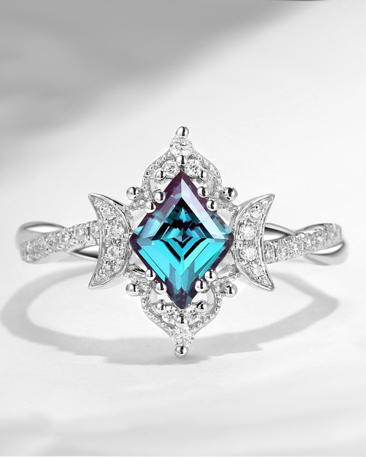 Crescent Moon | Unique Kite Cut Infinity Lab Alexandrite Ring - Twisted Galaxy