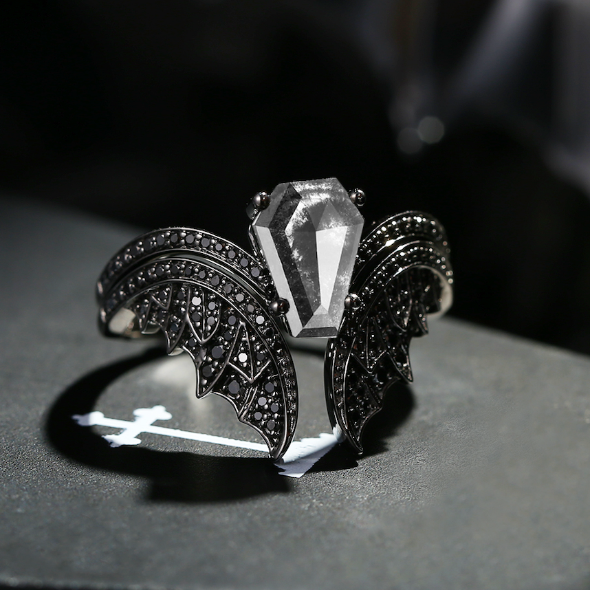 Coffin Cut Salt And Pepper Diamond Vintage Black Gold Bridal Set 2pcs - Bat Ring