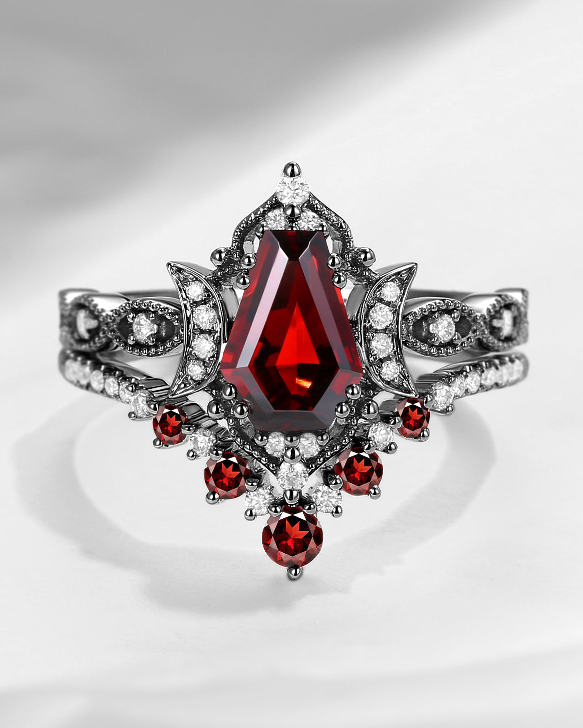 Crescent Moon | Coffin Cut Garnet 'Black Statement' Ring Set 2pcs