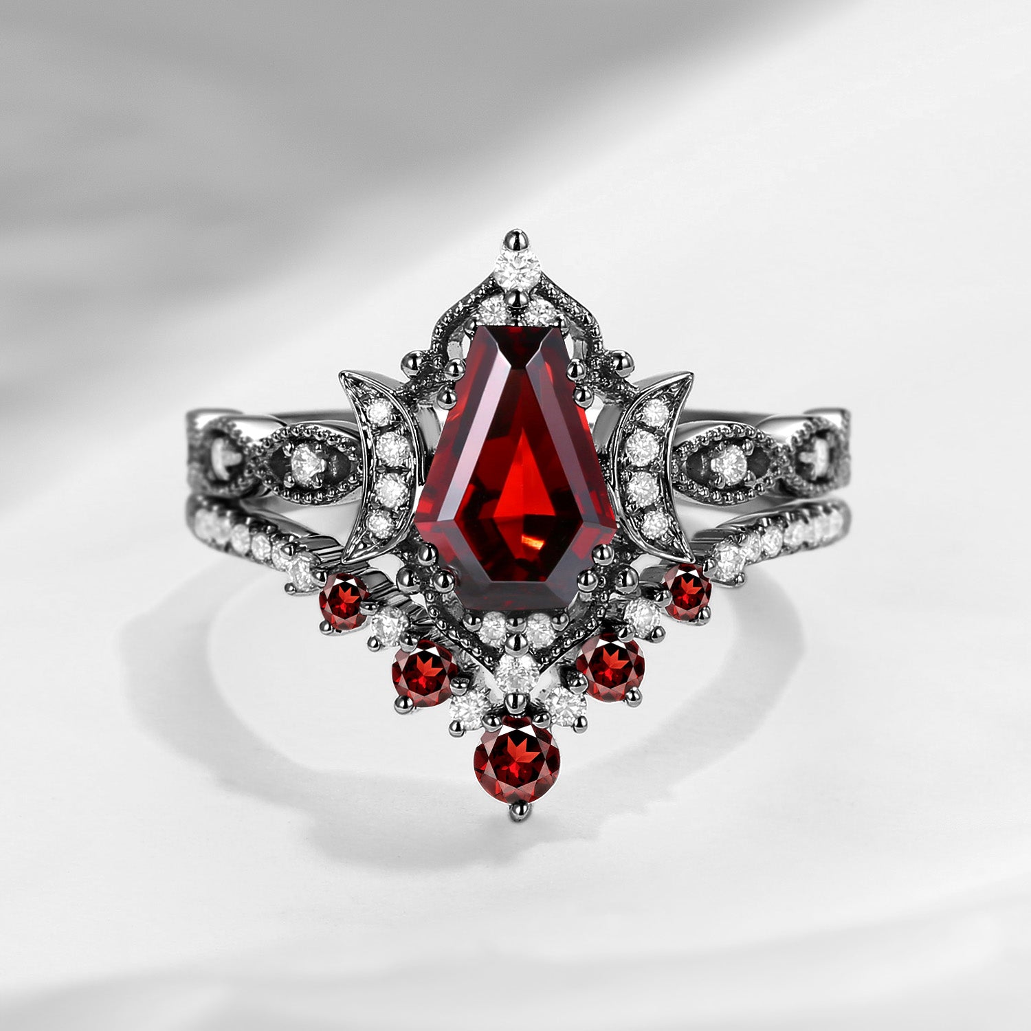 Crescent Moon | Coffin Cut Garnet 'Black Statement' Ring Set 2pcs