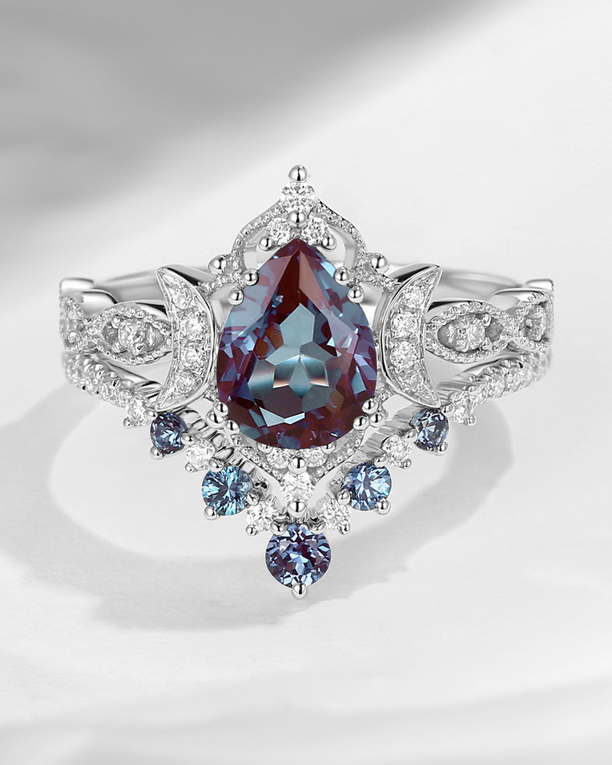 Crescent moon | Pear Shaped Alexandrite Ring Set 2pcs
