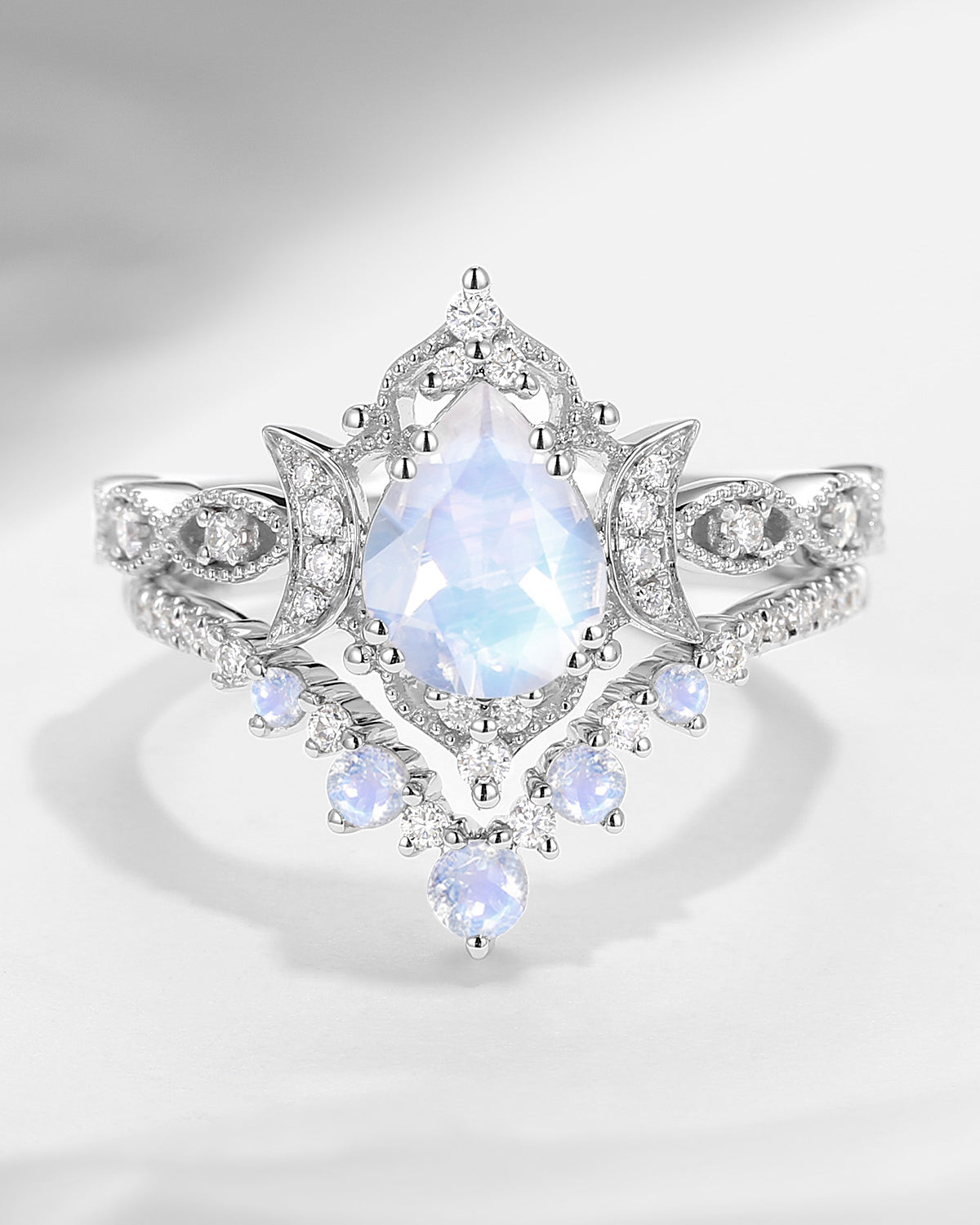 Crescent moon | Pear Cut Moonstone Engagement Ring Set 2PCS 18K