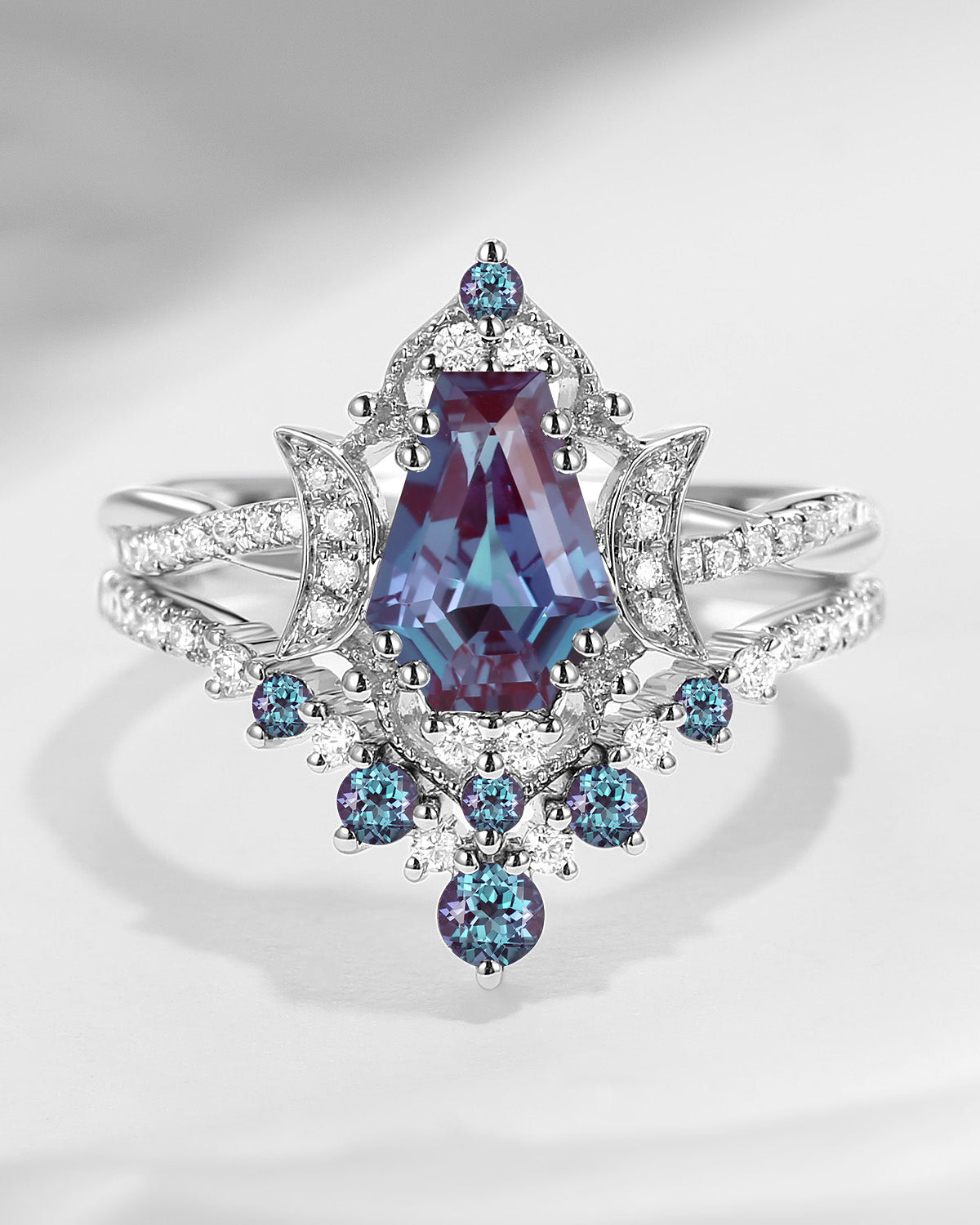 Crescent Moon | Coffin Cut Lab Alexandrite Bridal Set 2pcs Moon Infinity Ring