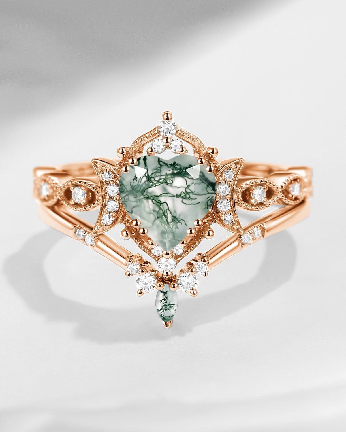 Crescent Moon | 18K Heart Shaped Moss Agate Engagement Ring Set 2pcs - Luna