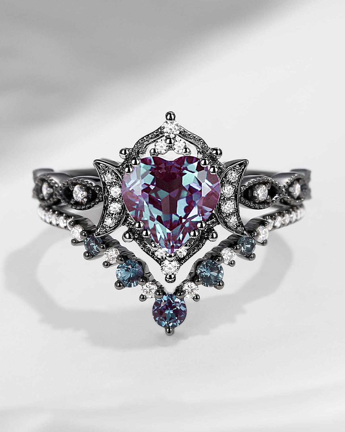 Crescent Moon | Heart Cut Lab Alexandrite 'Black Statement' Ring Set 2pcs