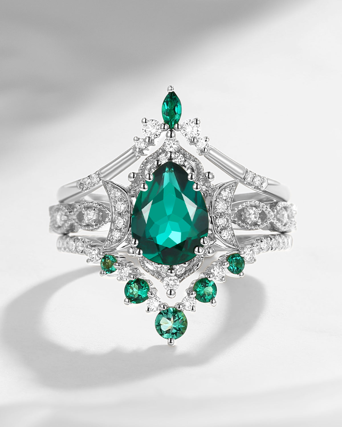 Crescent Moon | Vintage Style Pear Cut Emerald  Ring Set 3pcs