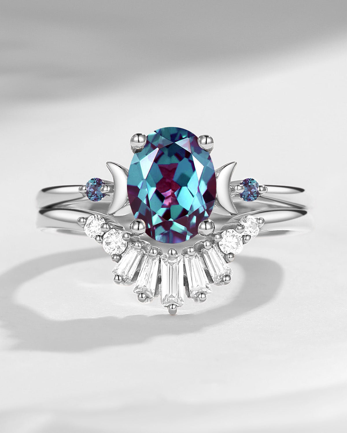 Pure Moon | Fancy Oval Cut Lab Alexandrite Engagement Ring Set 2pcs