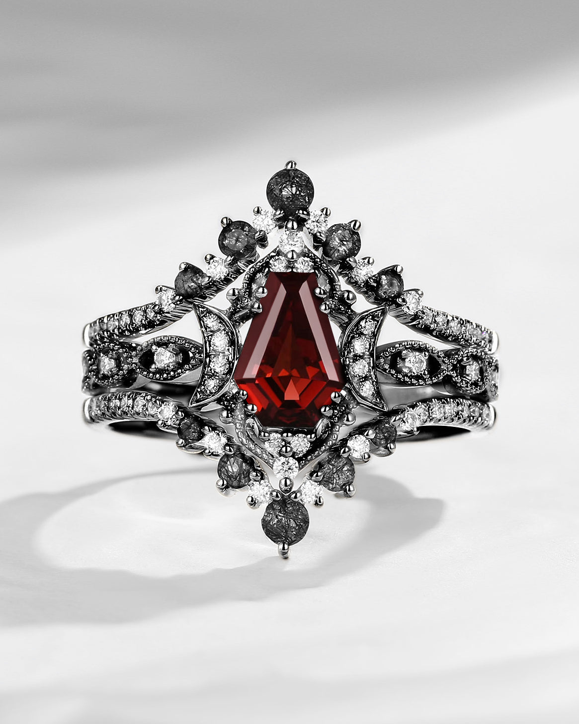 Crescent Moon | 18K Coffin Garnet 'Black Statement' Ring Set 3pcs