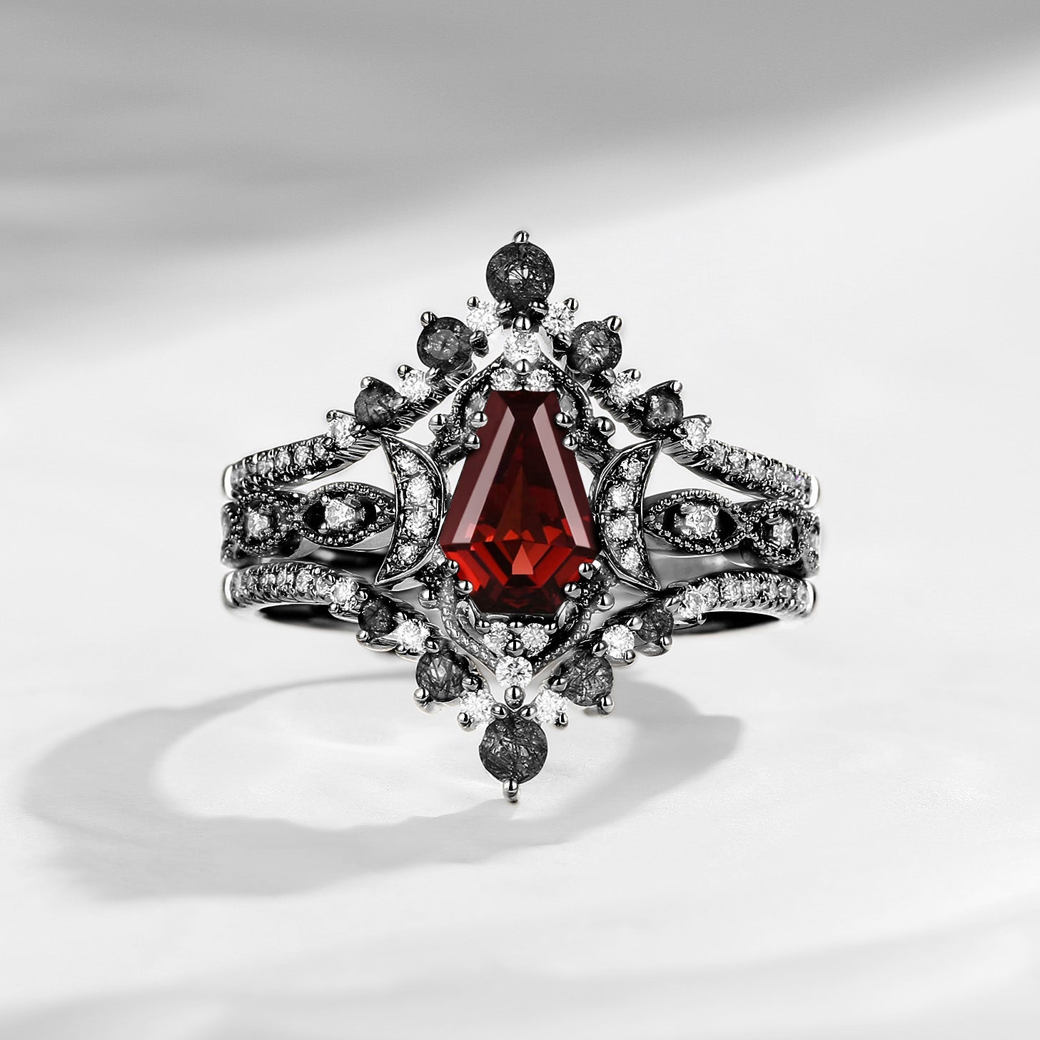 Crescent Moon | 18K Coffin Garnet 'Black Statement' Ring Set 3pcs