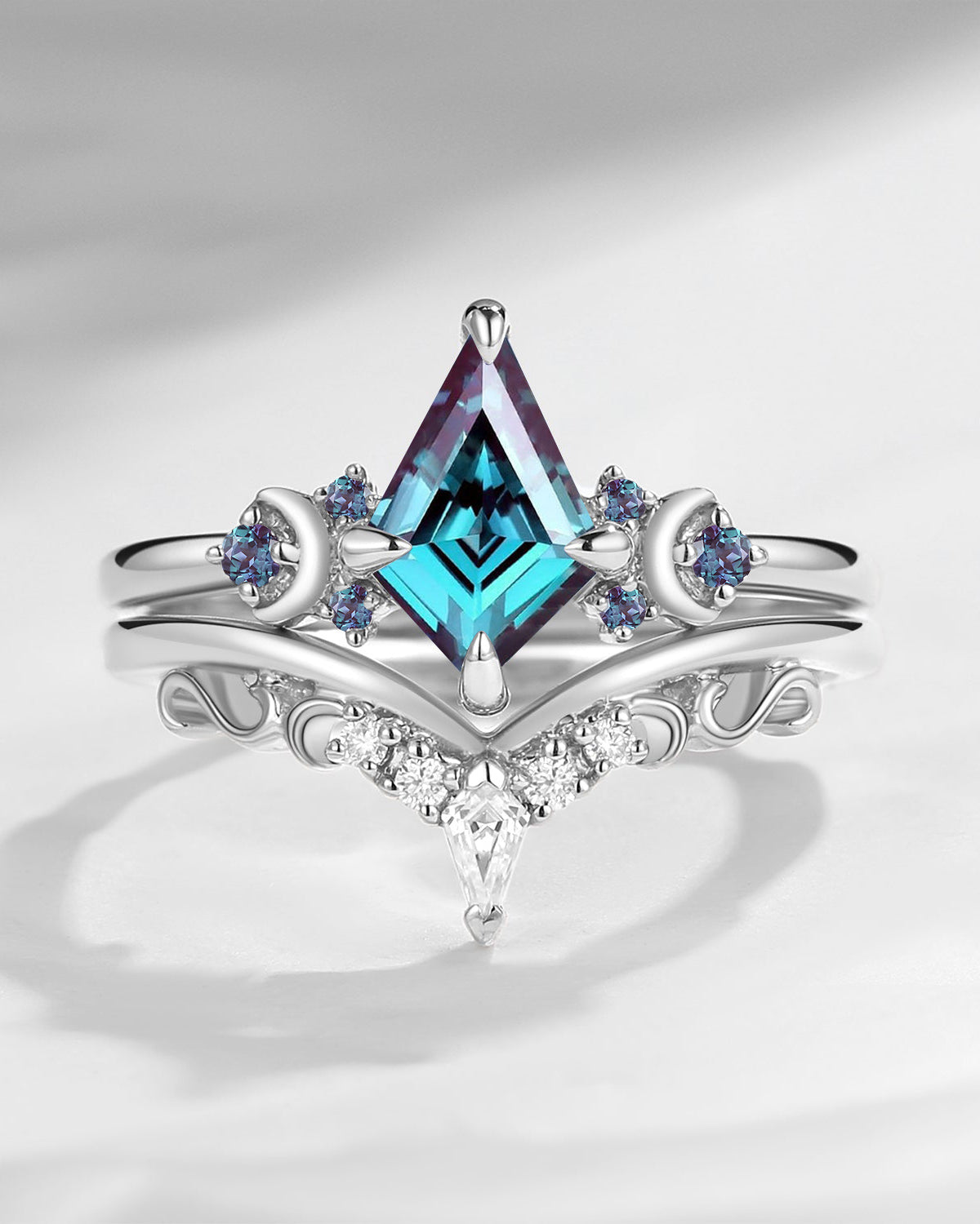 Crescent Moon | Kite Shaped Art Deco Lab Alexandrite Engagement Ring Set 2pcs
