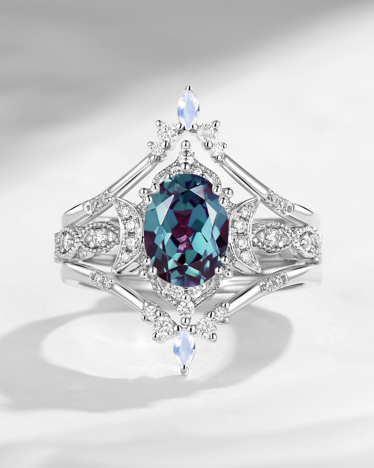 Crescent moon | Vintage Inspired Oval Alexandrite Engagement Ring Set 3PCS 18K