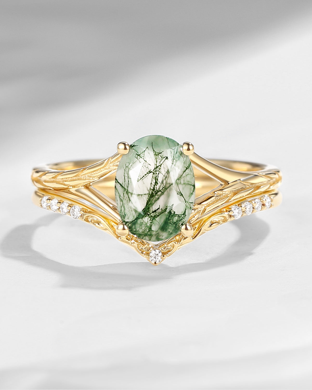 Nature Inspired Oval Cut Moss Agate Textured Engagement Ring Set 2pcs