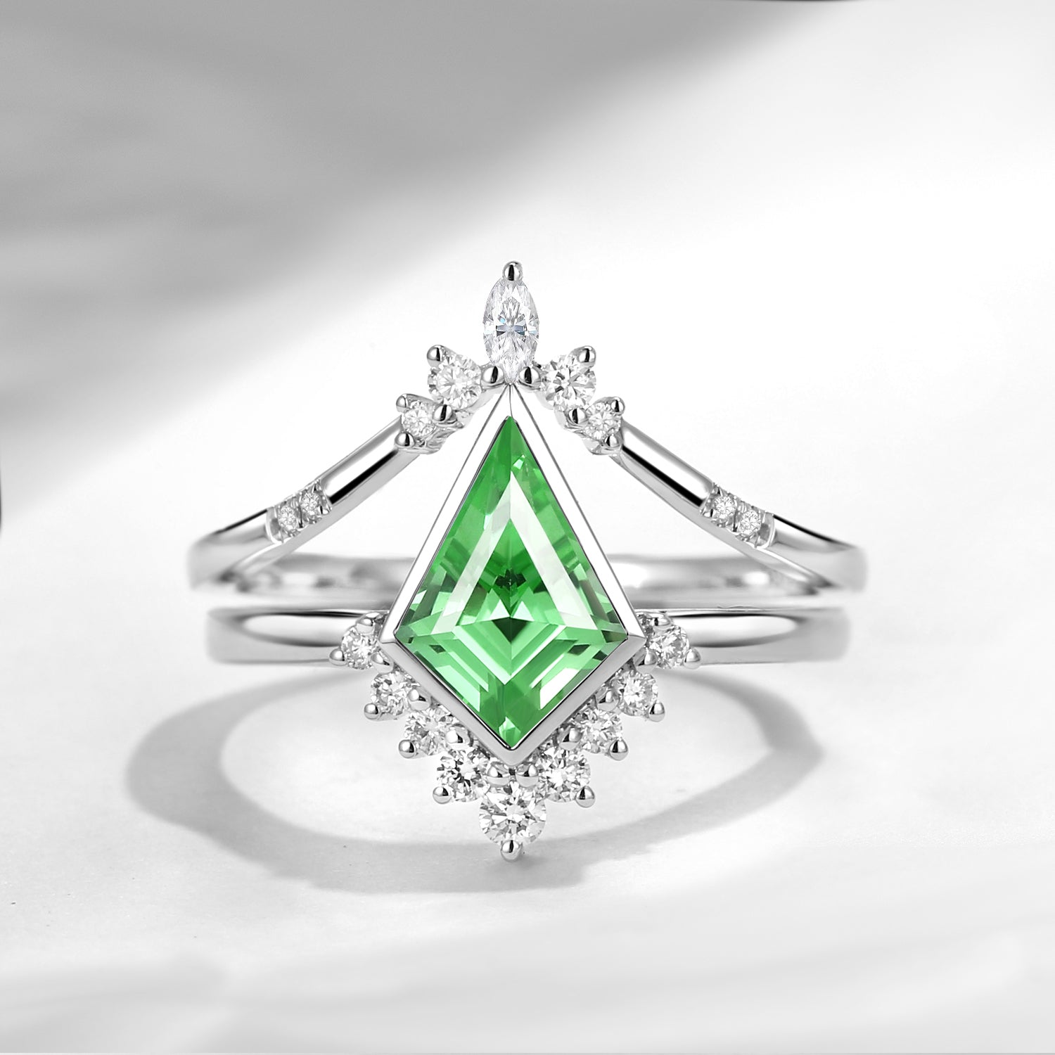 18K Kite Cut Lab Tsavorite Engagement Ring Set 2pcs