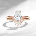 Classic Pear Cut IGI Certificated Lab Grown Diamond Engagement Ring Set