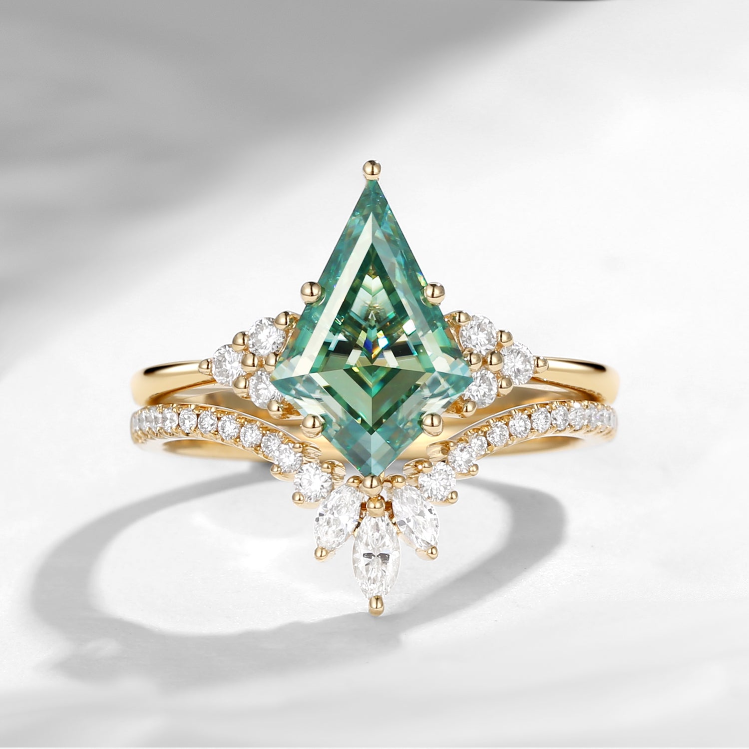 2.0ct Kite Cut Green Moissanite Engagement Ring Set