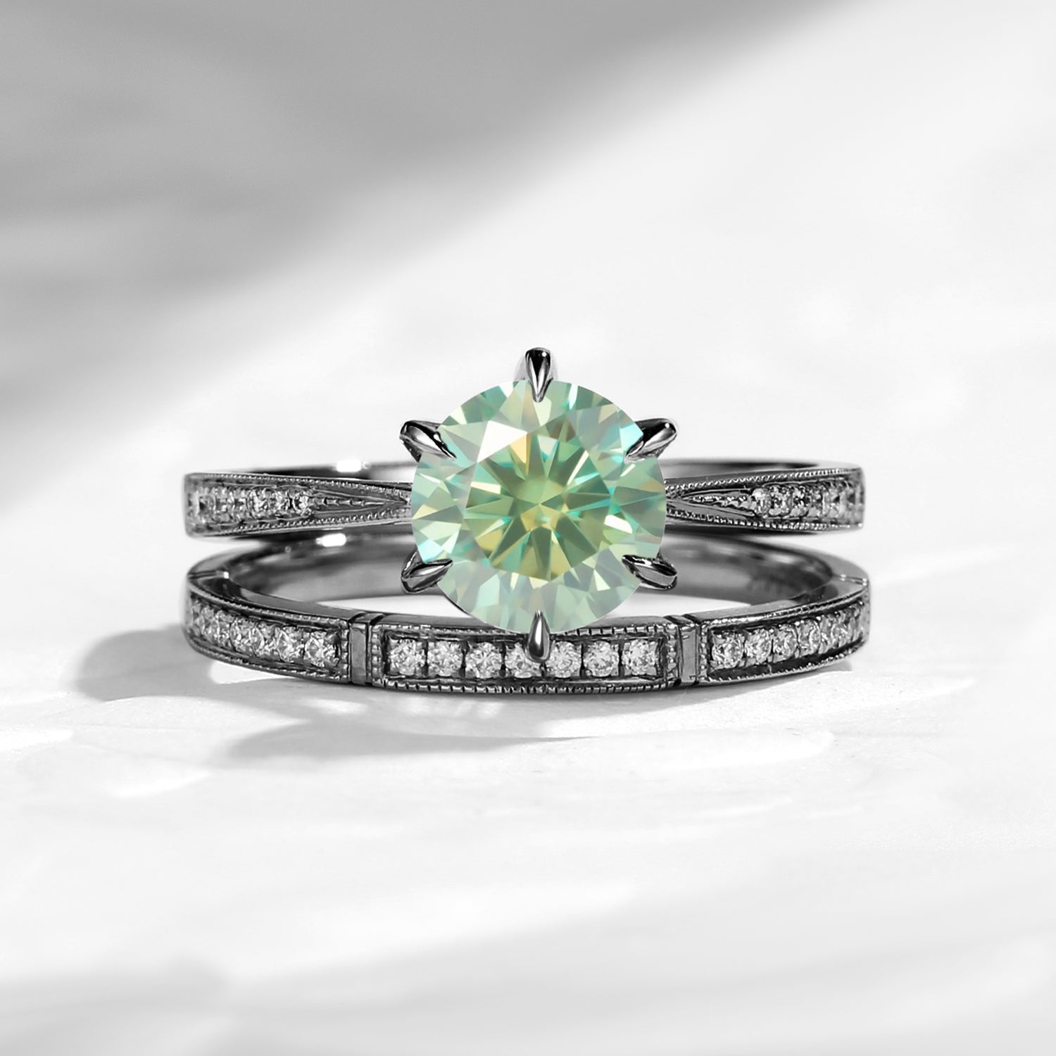 Retro Round Cut Green Moissanite 6 Prongs Eternity Engagement Ring Bridal Set 2pcs