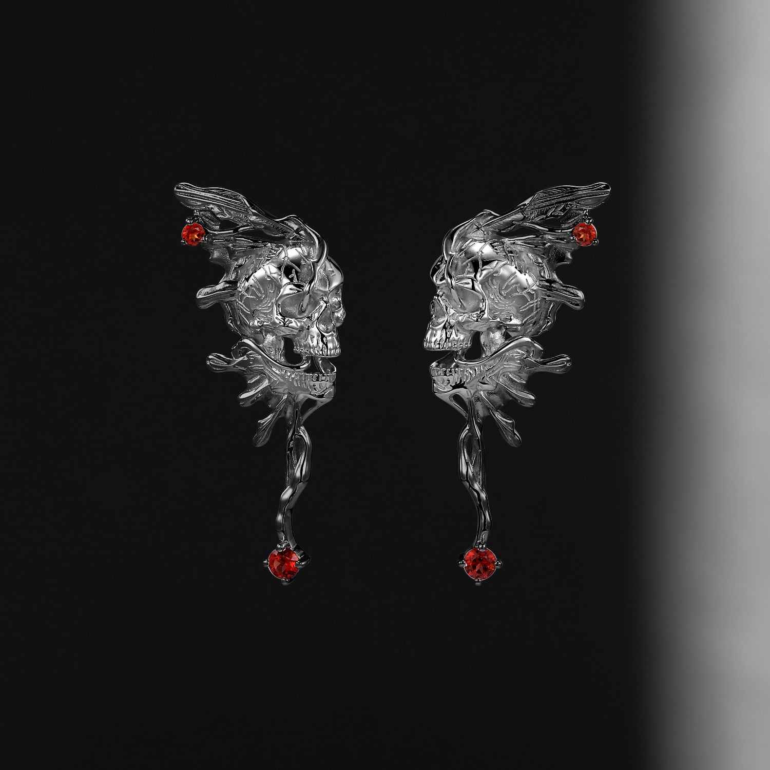 Unique Gothic Skull Butterfly Inspired Garnet Halloween Stud Earrings

⟢ Material: Silver/Solid 10k/14k/18k rose gold, yellow gold, white gold or black gold
⟢ Stones: Garnet
