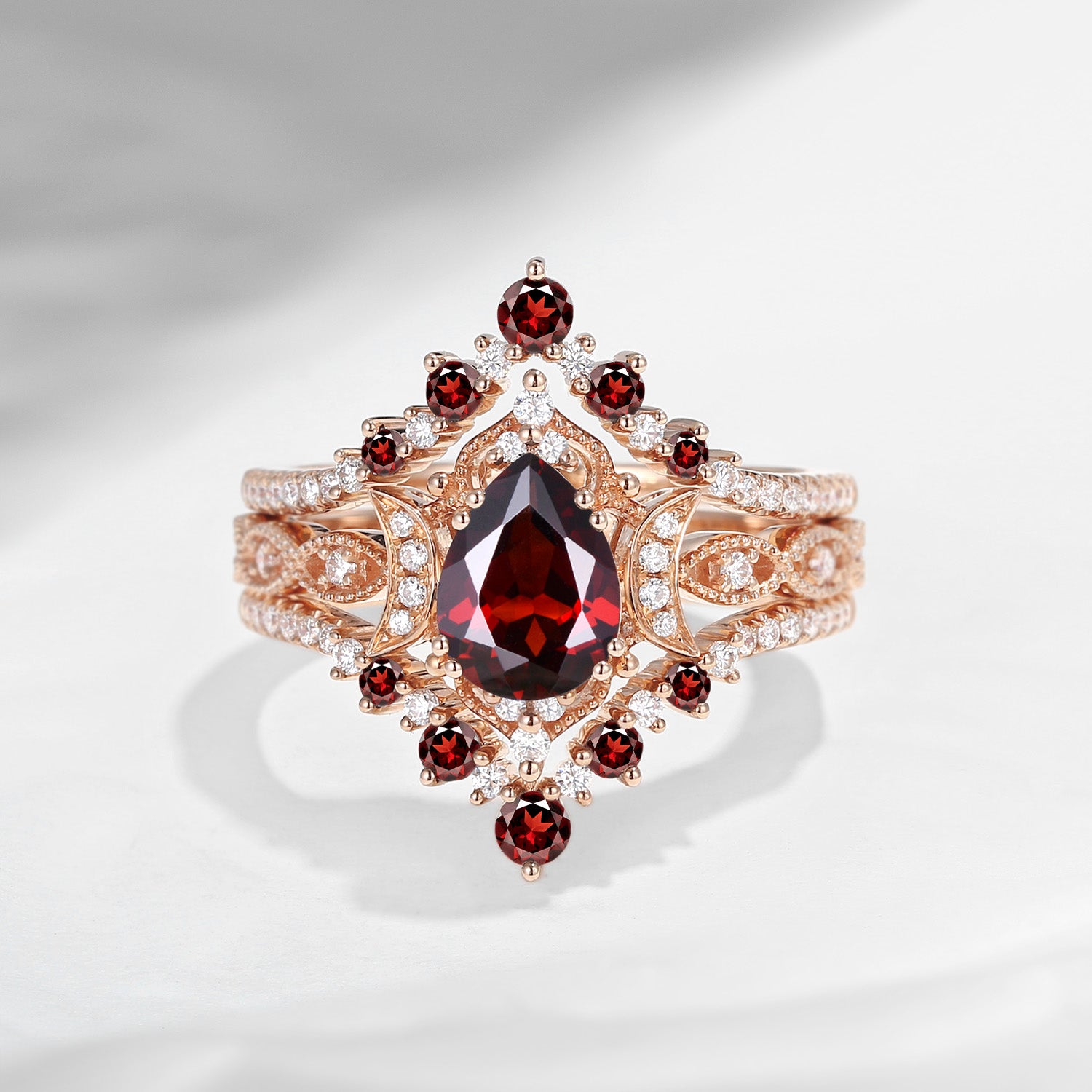 Crescent Moon | Unique Pear Cut Garnet Ring Bridal Set 3pcs