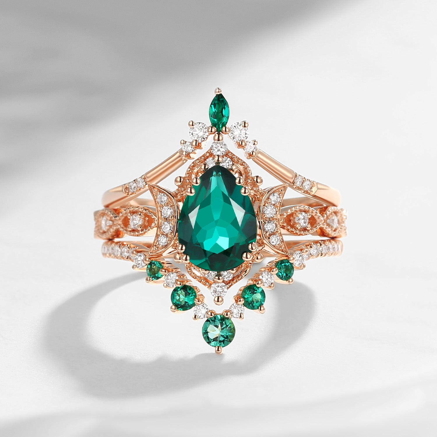 Crescent Moon | Vintage Style Pear Cut Emerald Ring Set 3pcs