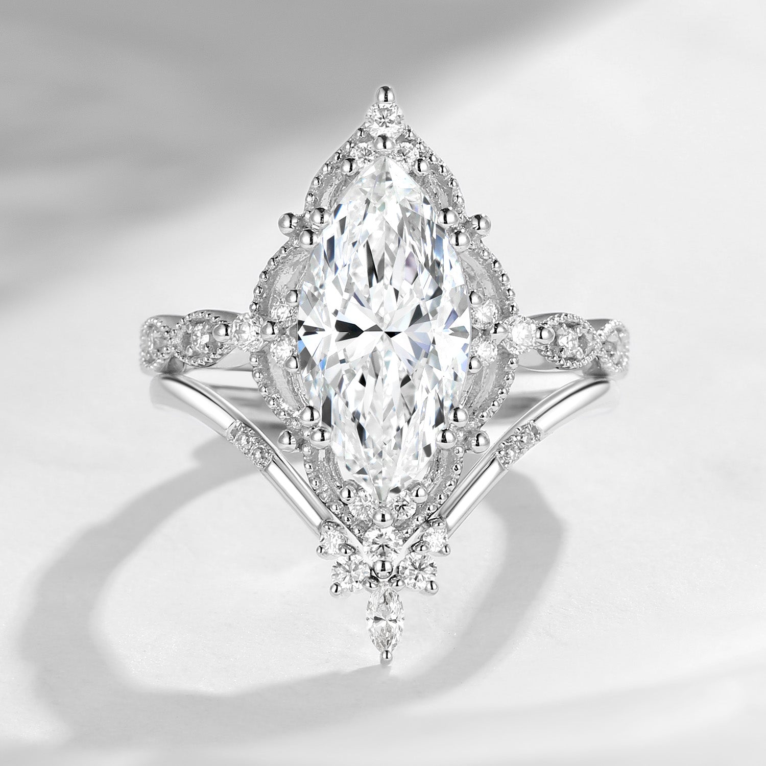 2.5ct 18K Unique Marquise  Moissanite Engagement Ring Set 2pcs