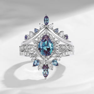 Crescent moon | Antique Pear Cut Alexandrite  Engagement Ring Set 3pcs