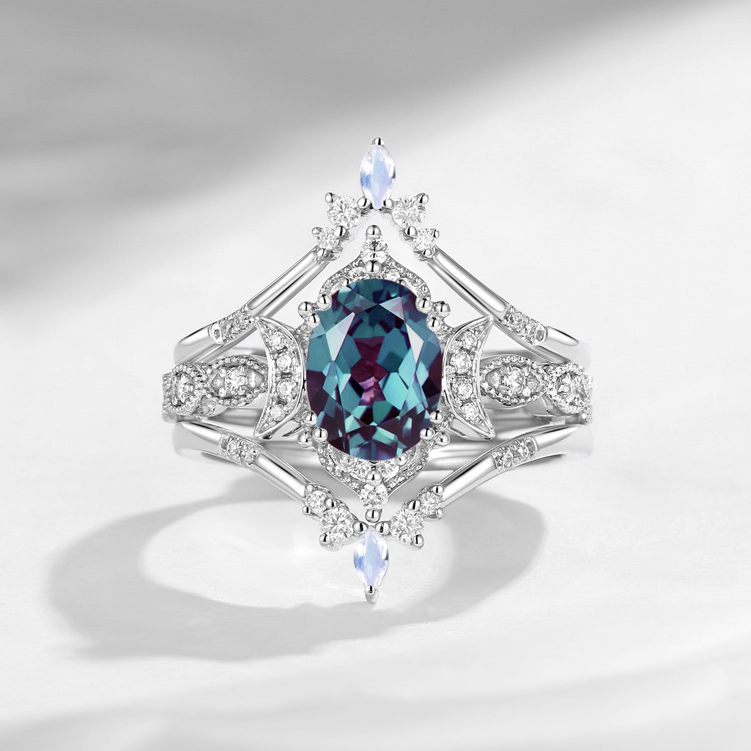 Crescent moon | Vintage Inspired Oval Alexandrite Engagement Ring Set 3PCS 18K